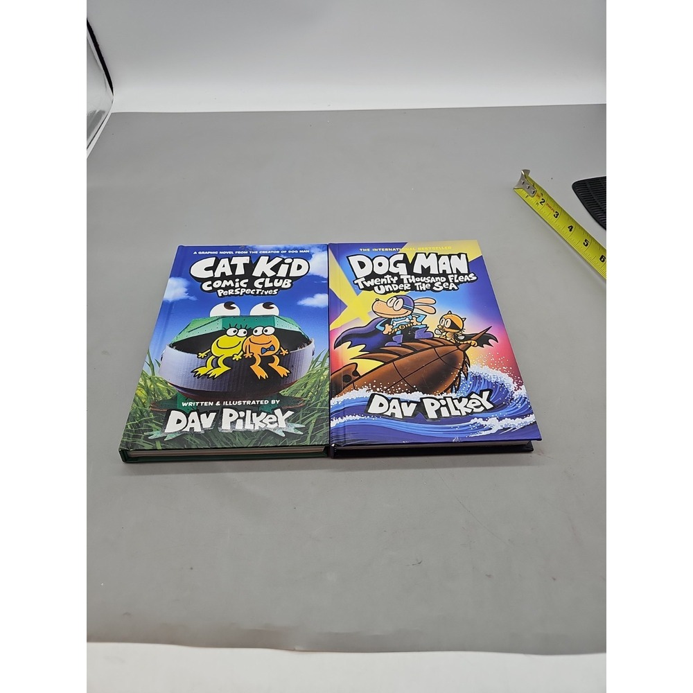 Dog Man: Twenty Thousand Fleas Under the Sea By Dav Pilkey & Cat Kid Comic Lot 2